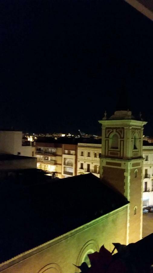 Espacio Amalia Triana Sevilla Exterior foto